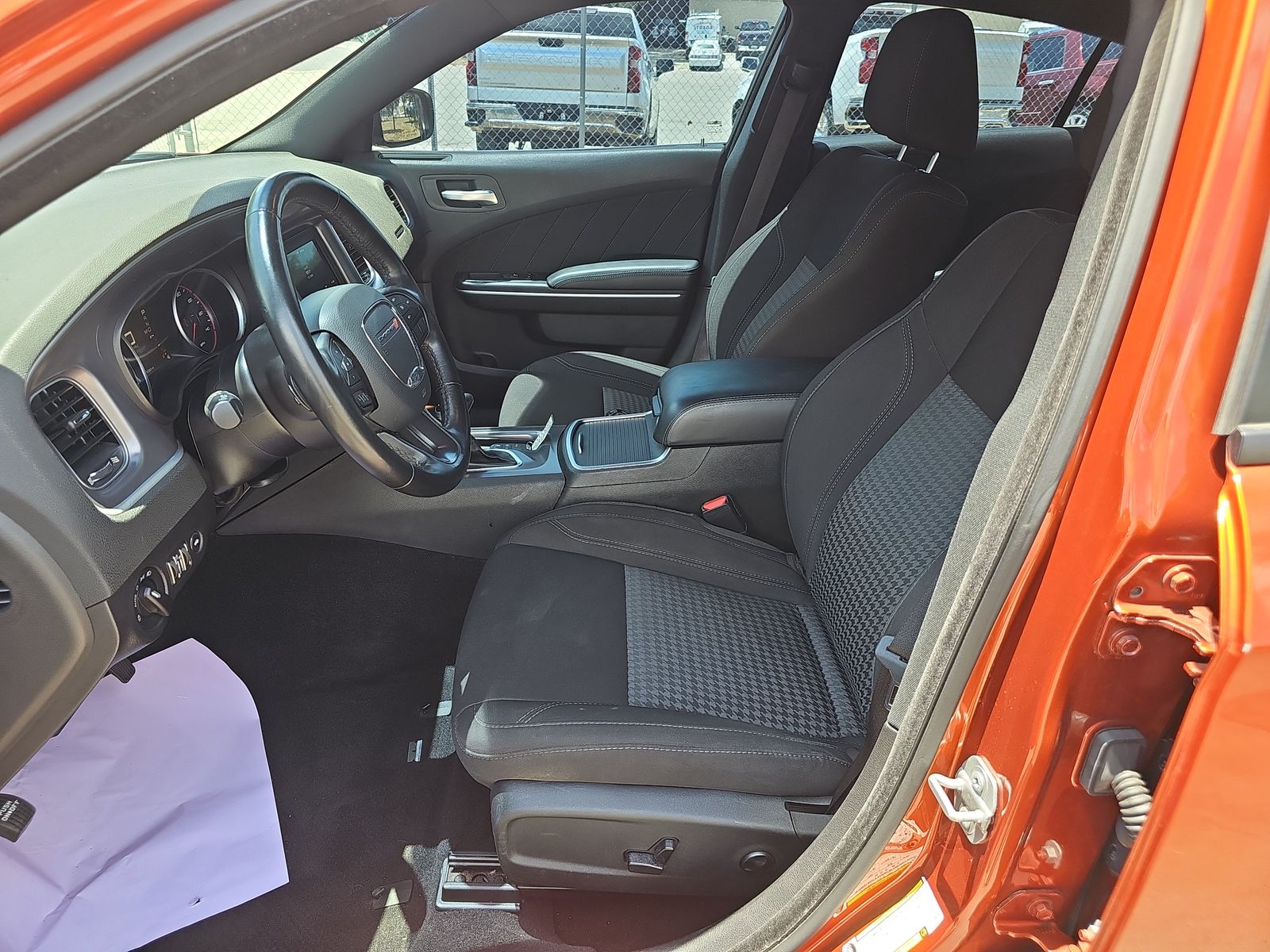 2020 Dodge Charger SXT RWD