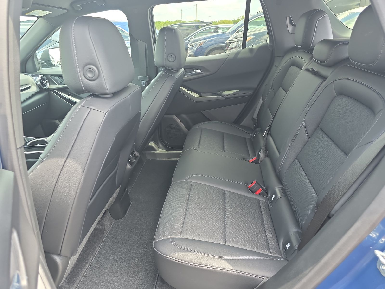 2025 Chevrolet Equinox LT FWD