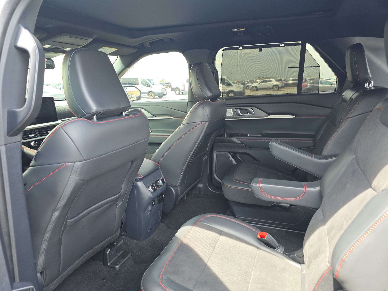 2025 Ford Explorer ST AWD