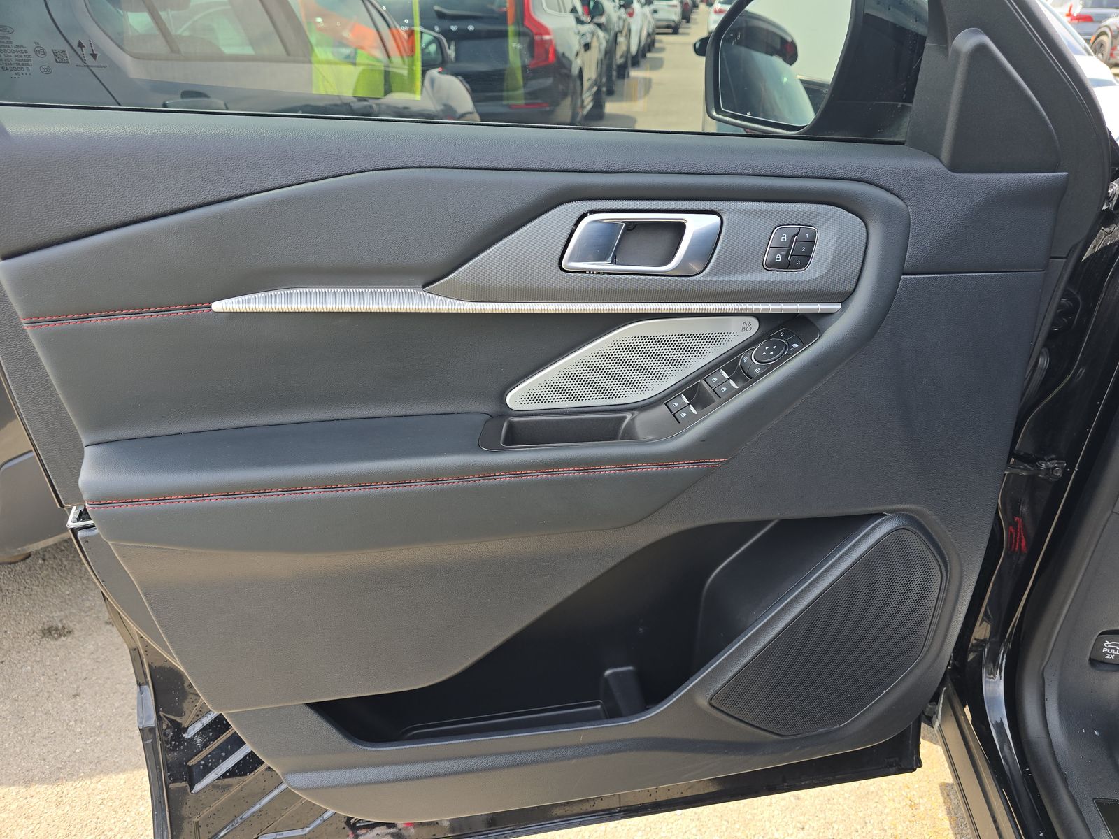 2025 Ford Explorer ST AWD