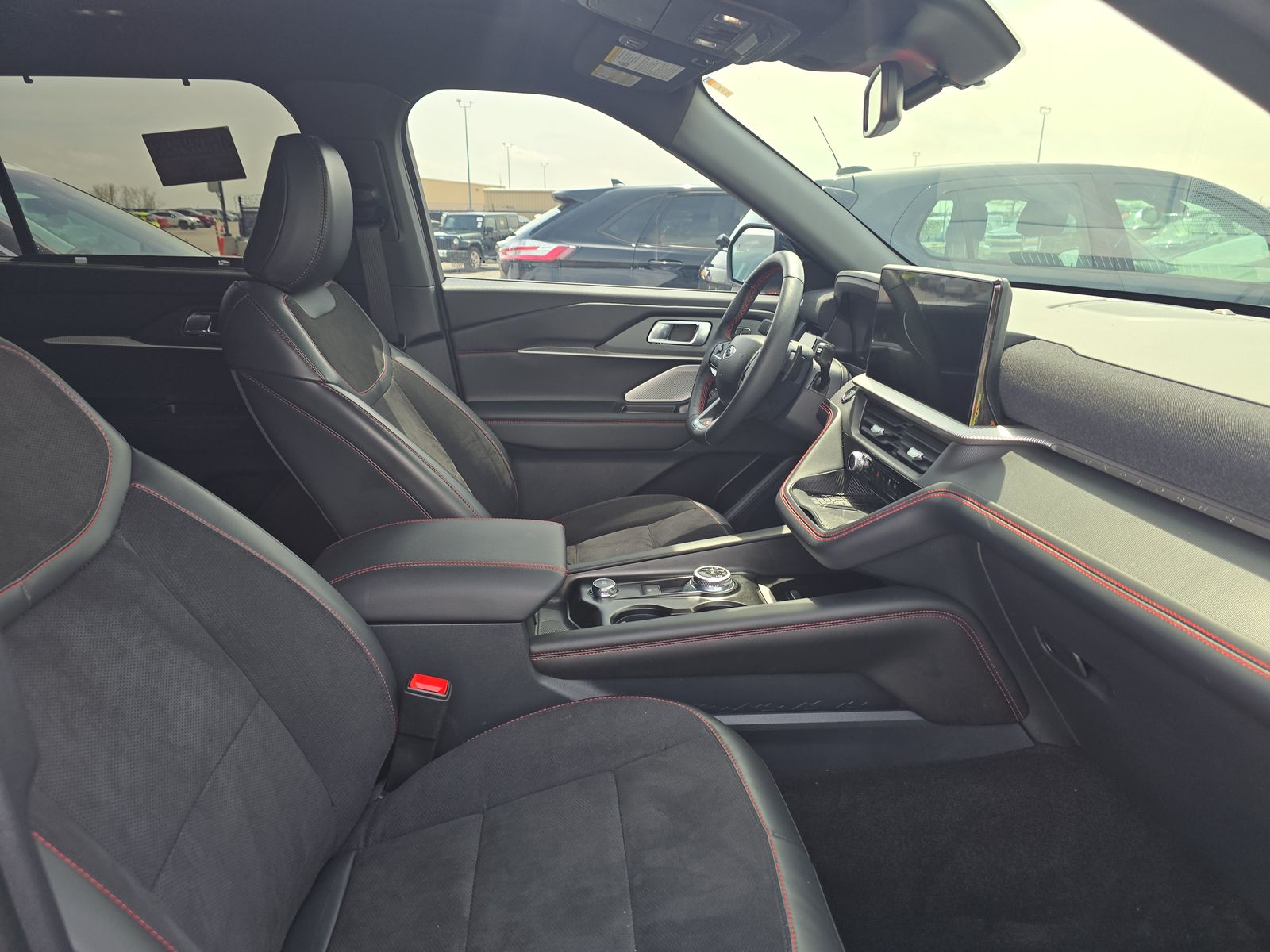 2025 Ford Explorer ST AWD