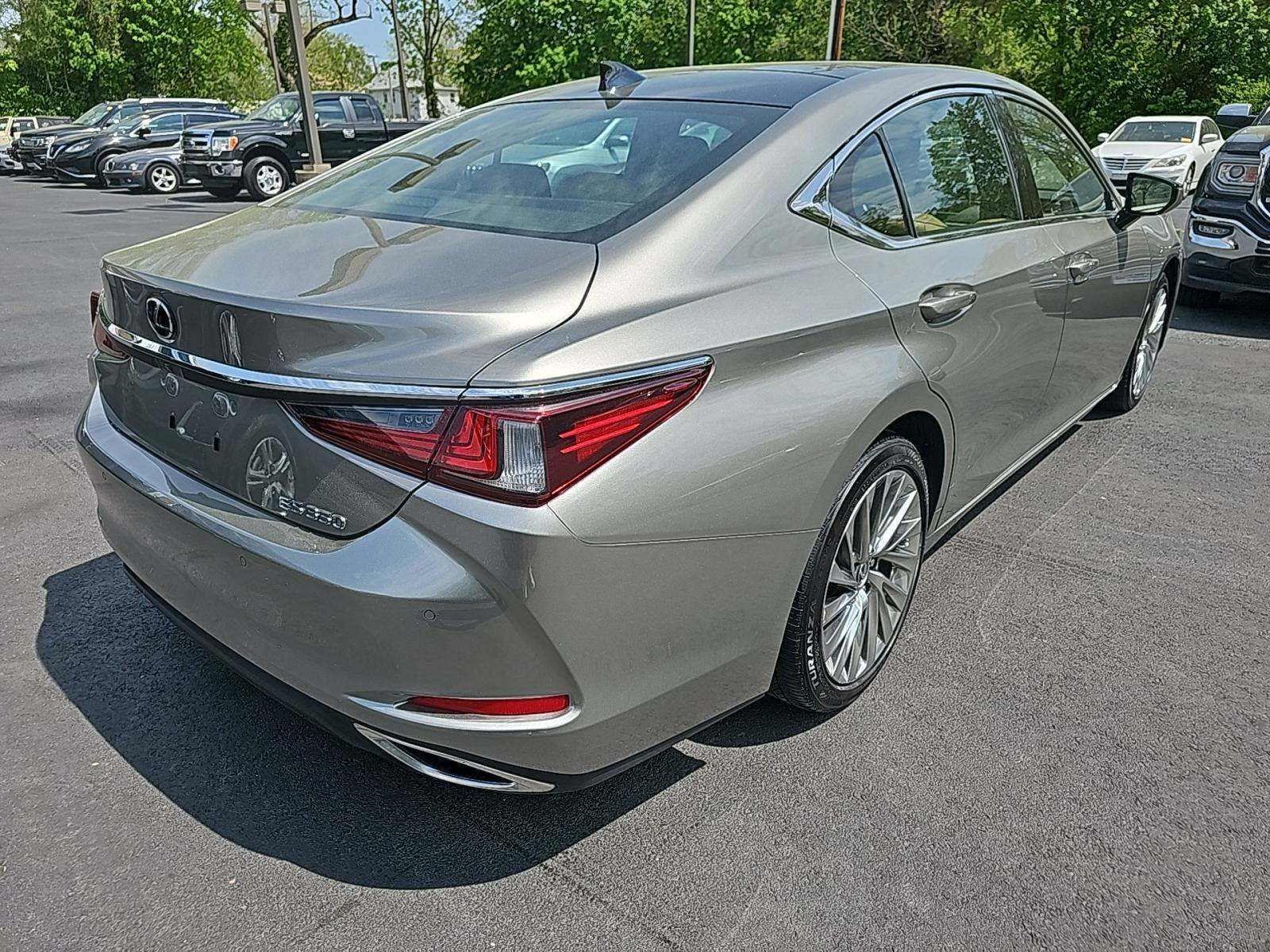 2019 Lexus ES ES 350 Luxury FWD