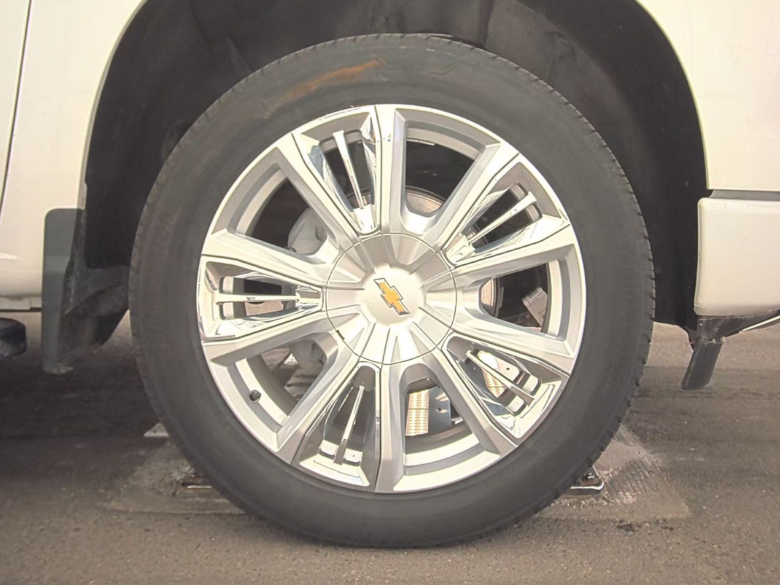 2023 Chevrolet Silverado 1500 High Country AWD