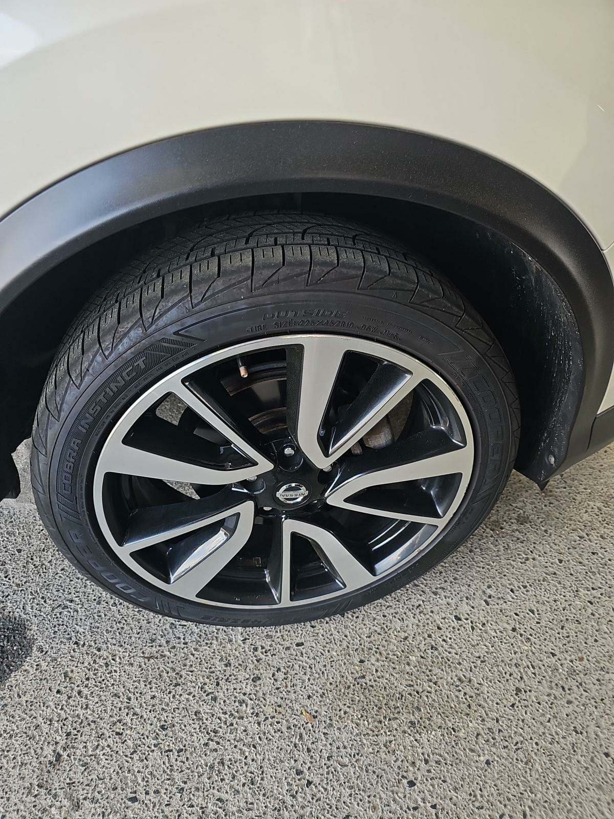 2017 Nissan Rogue Sport SL AWD