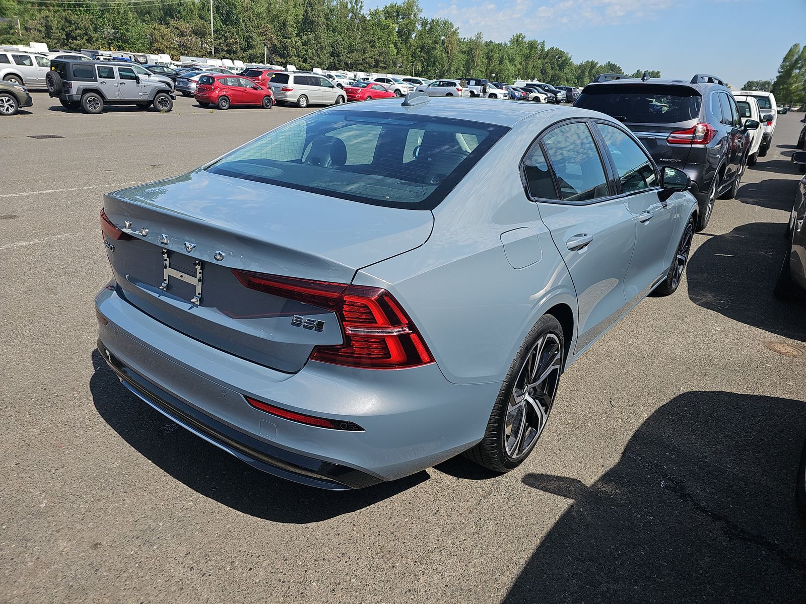 2024 Volvo S60 B5 Core AWD