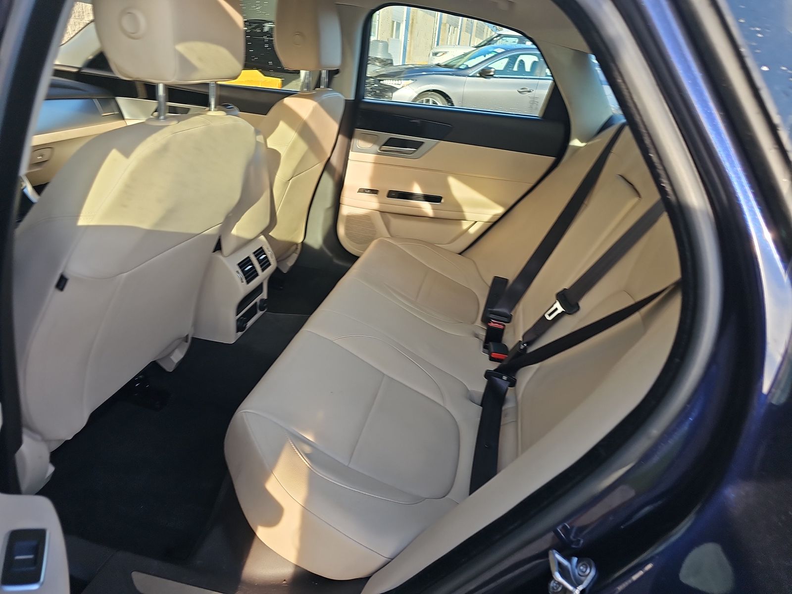 2018 Jaguar XF 25t RWD