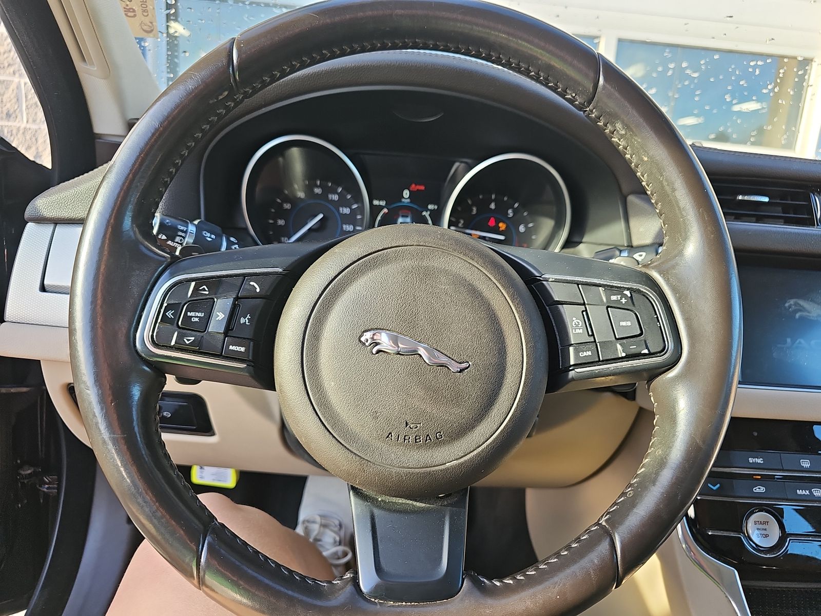 2018 Jaguar XF 25t RWD