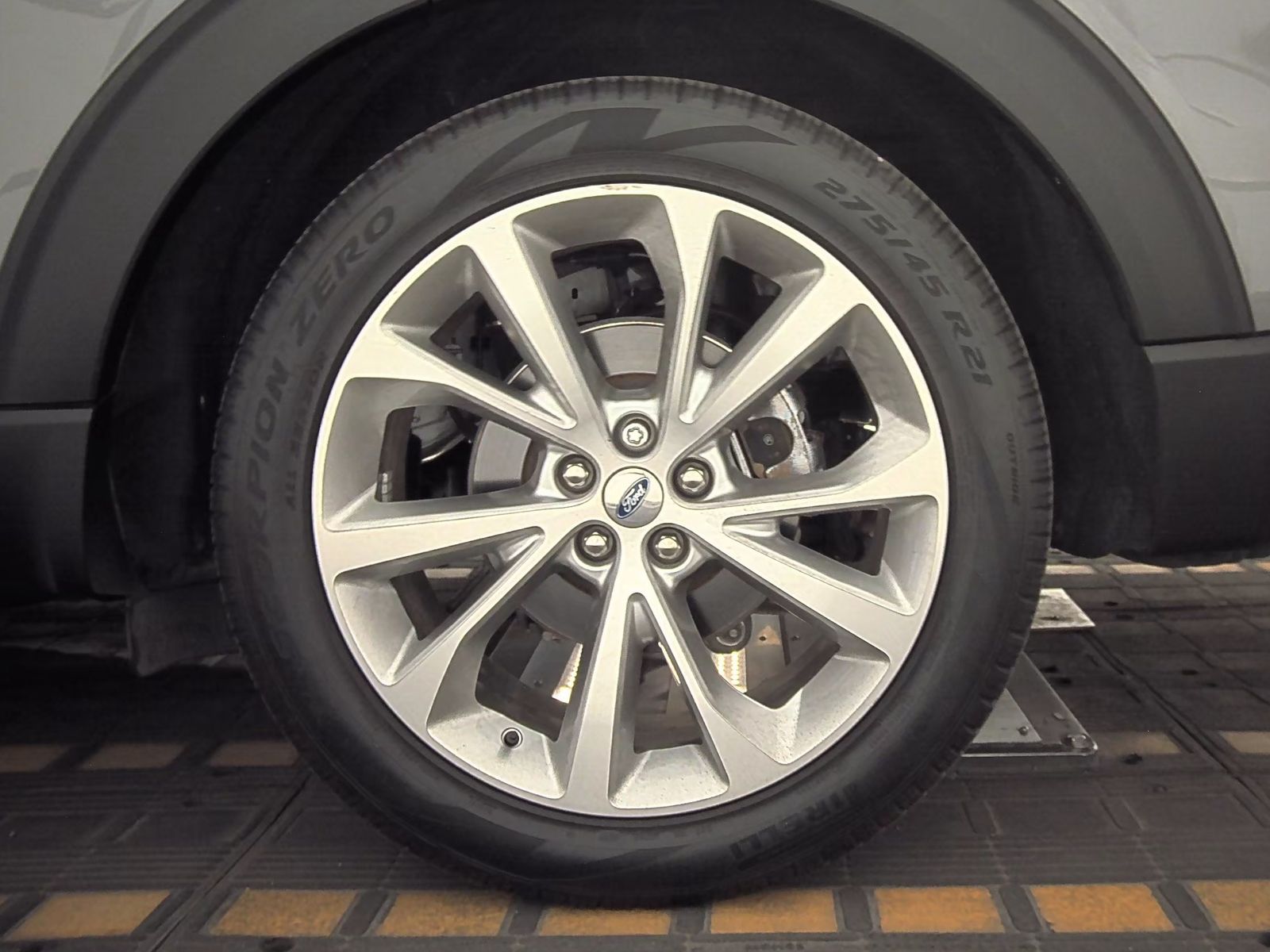 2022 Ford Explorer Platinum FWD