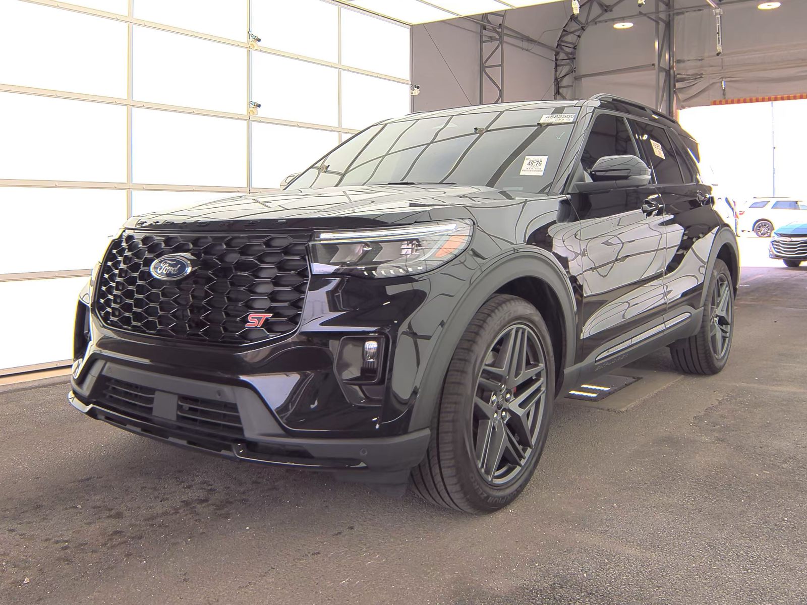 2025 Ford Explorer ST AWD