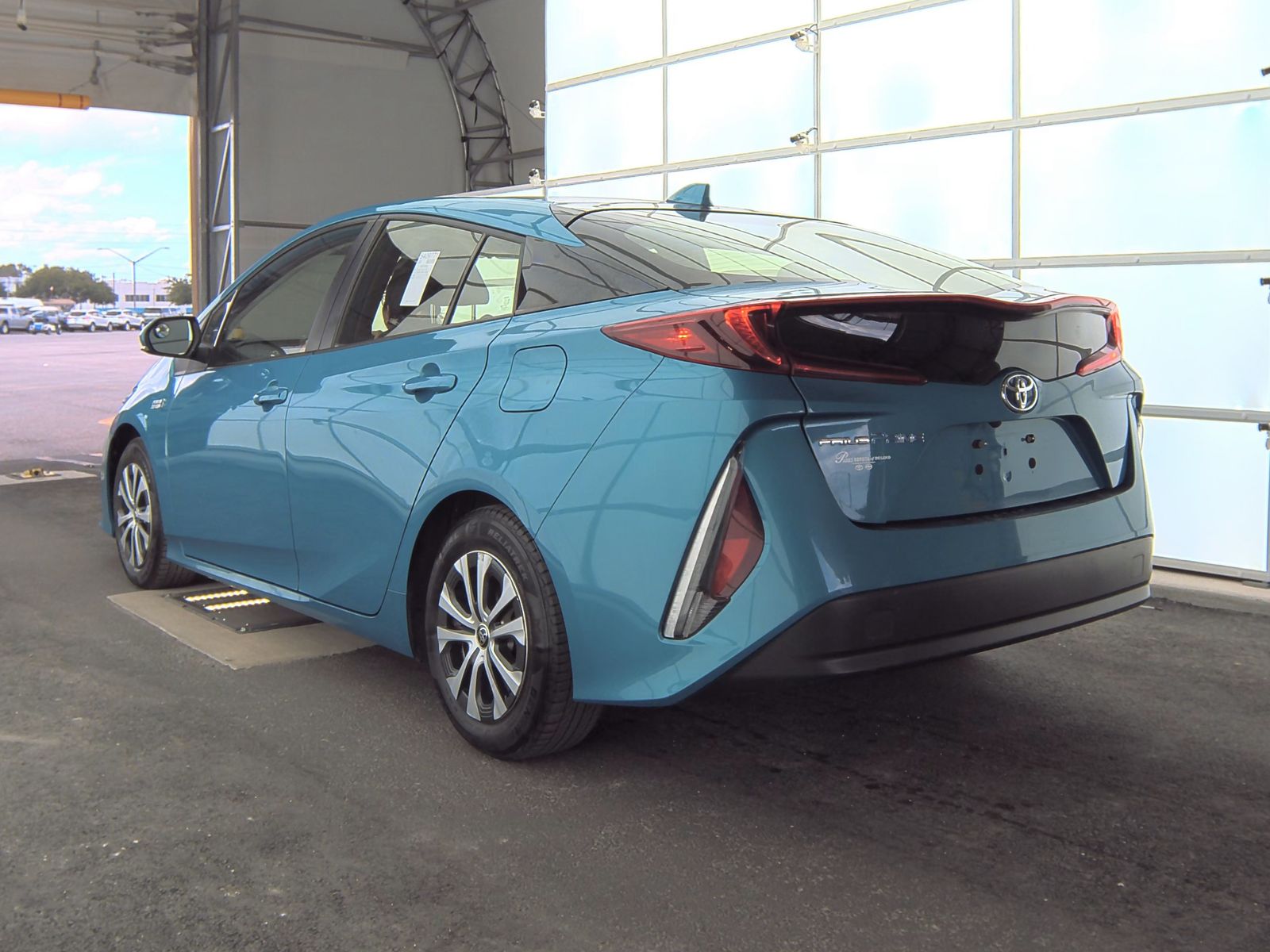 2021 Toyota Prius Prime LE FWD