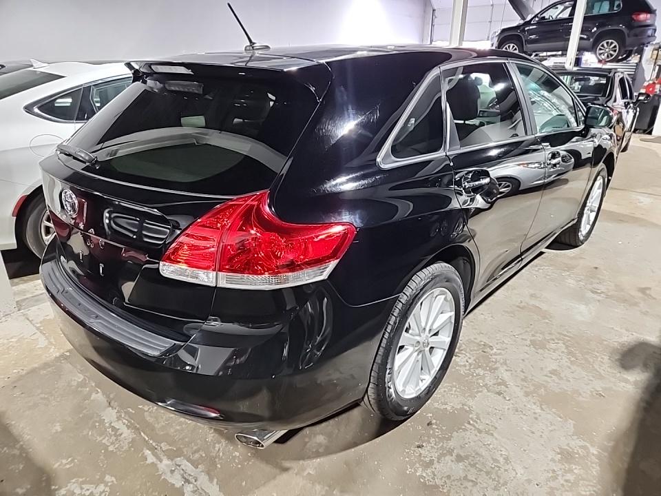 2010 Toyota Venza Base FWD