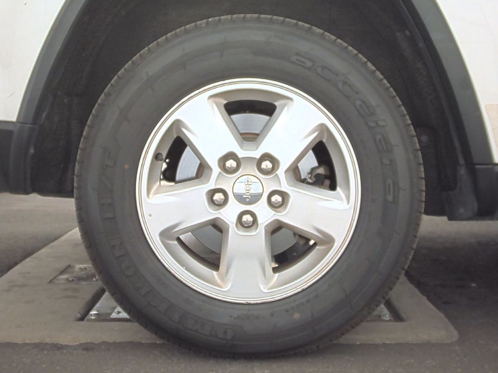 2013 Jeep Grand Cherokee Laredo RWD