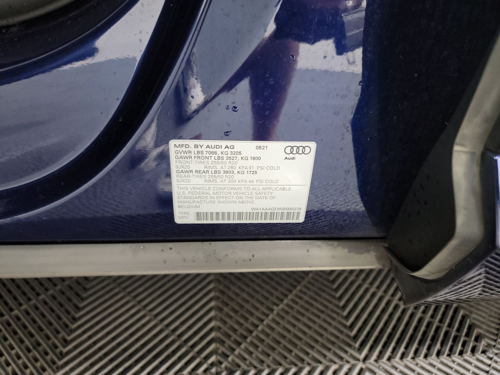 2022 Audi e-tron Premium AWD