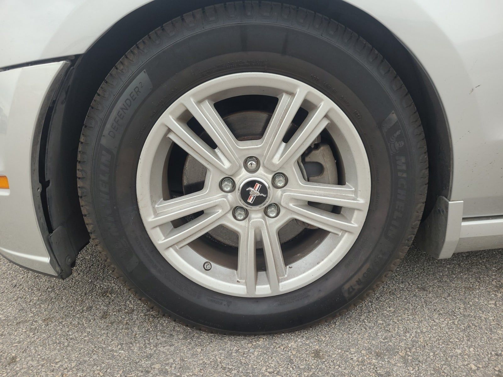 2014 Ford Mustang V6 RWD