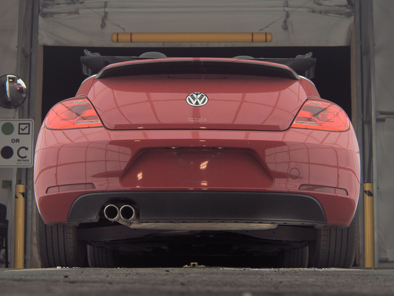 2013 Volkswagen Beetle 2.5L FWD