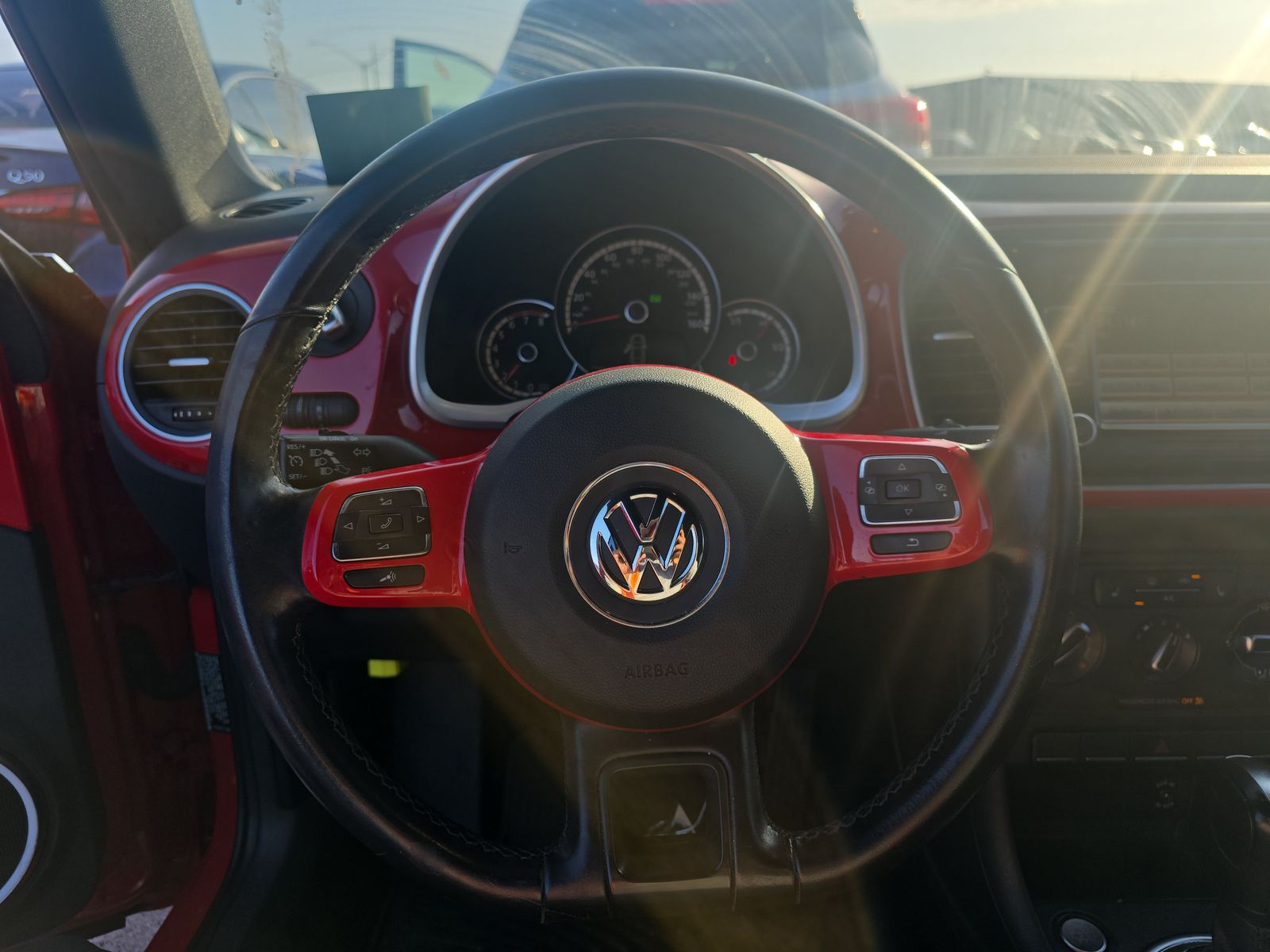 2013 Volkswagen Beetle 2.5L FWD