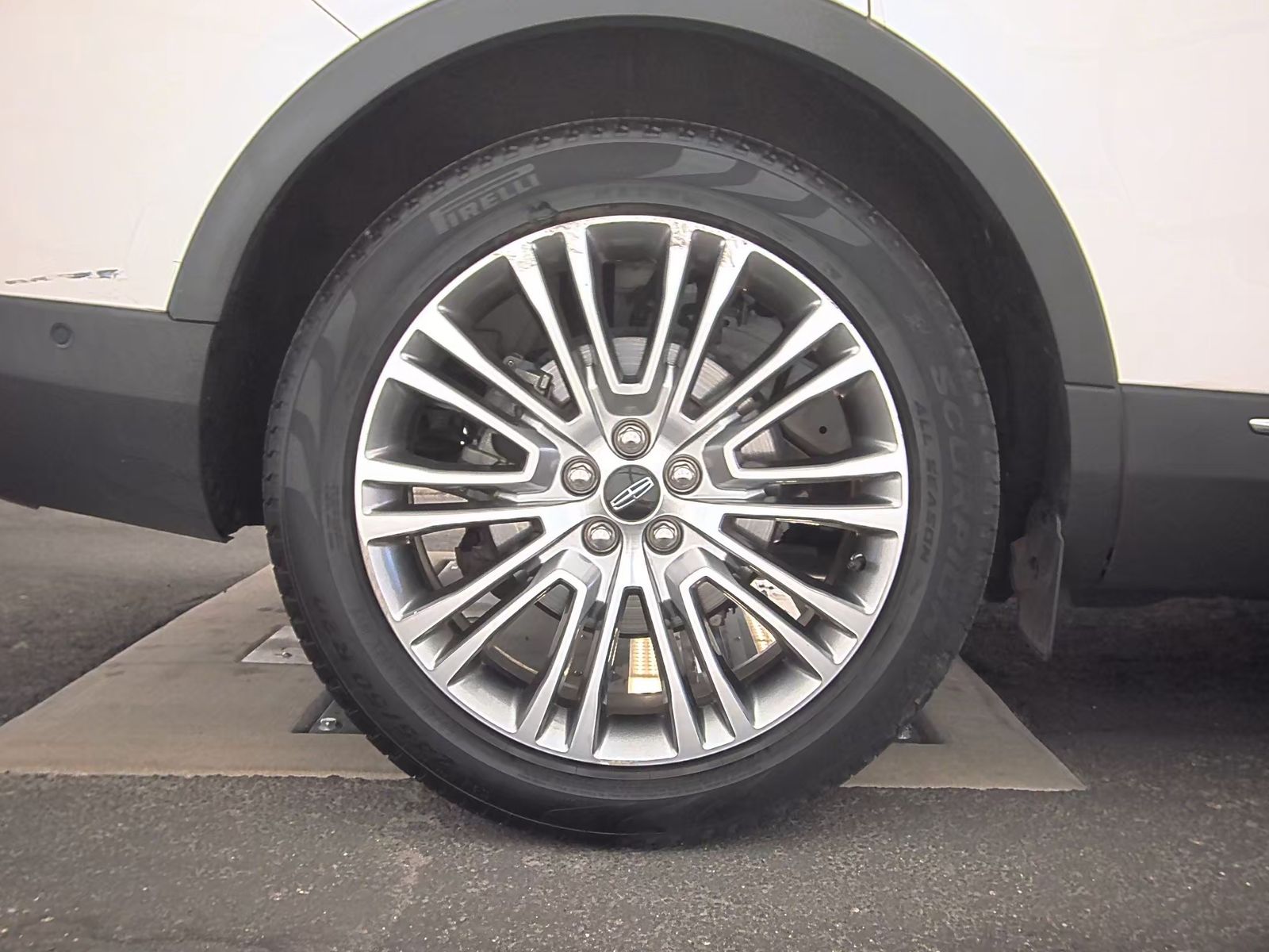 2016 Lincoln MKX Reserve FWD