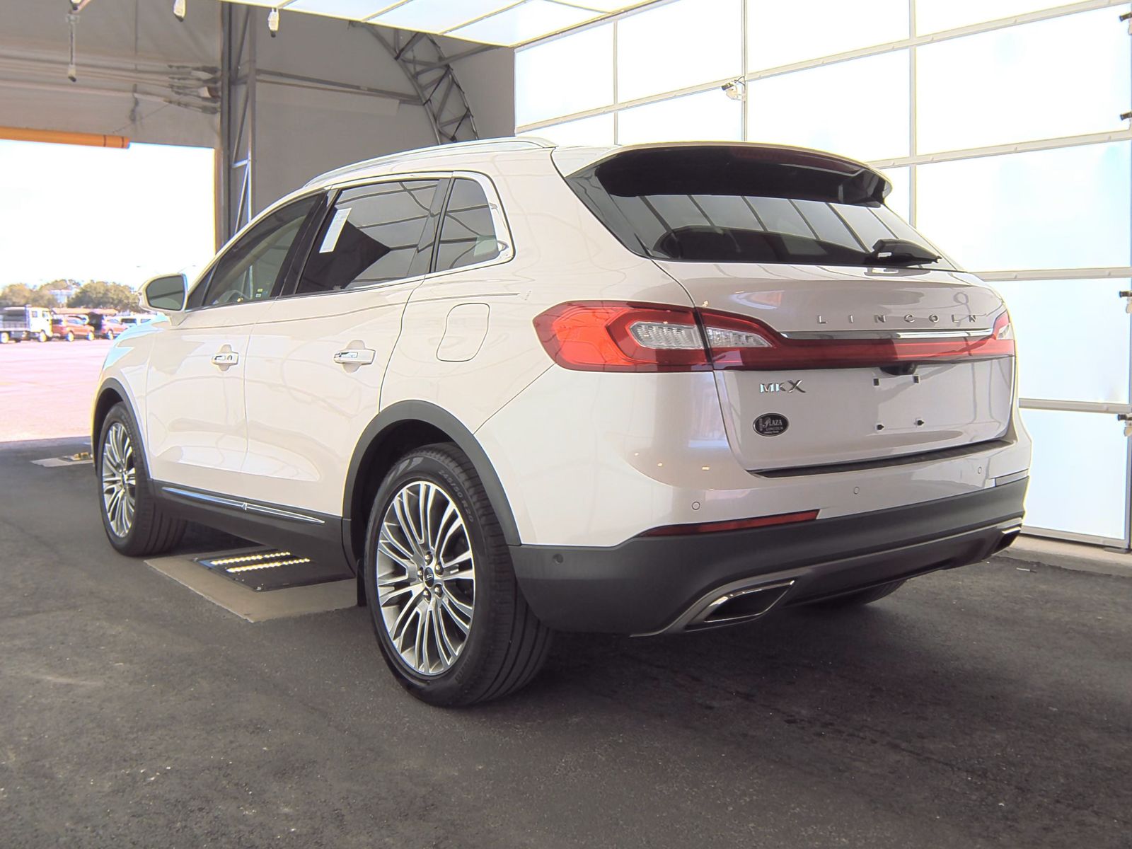 2016 Lincoln MKX Reserve FWD