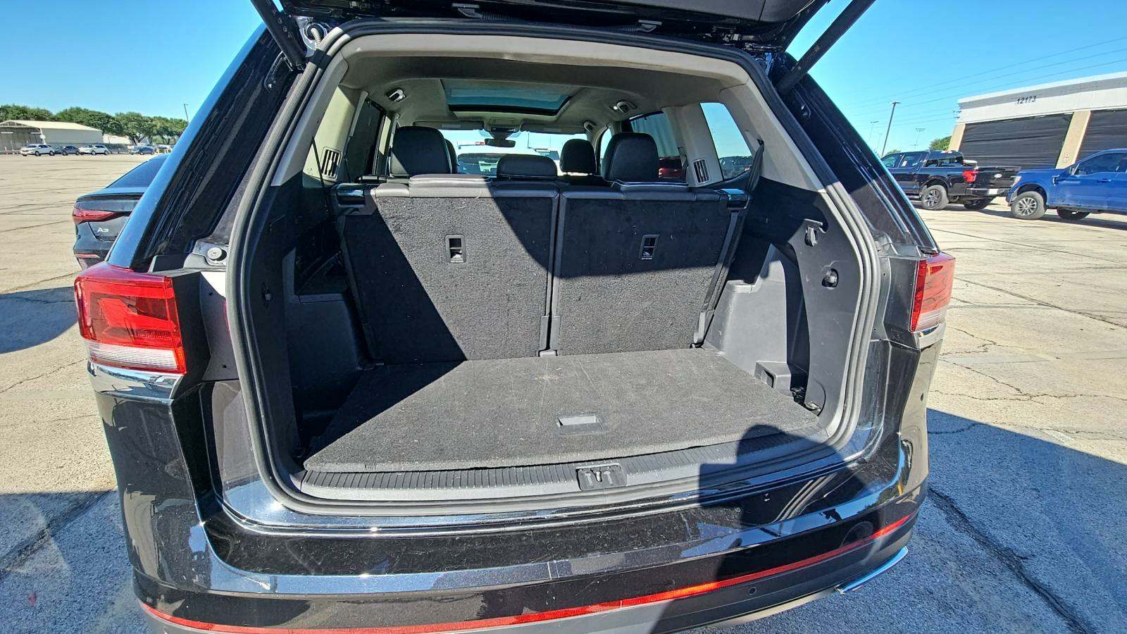 2024 Volkswagen Atlas 2.0T SE FWD