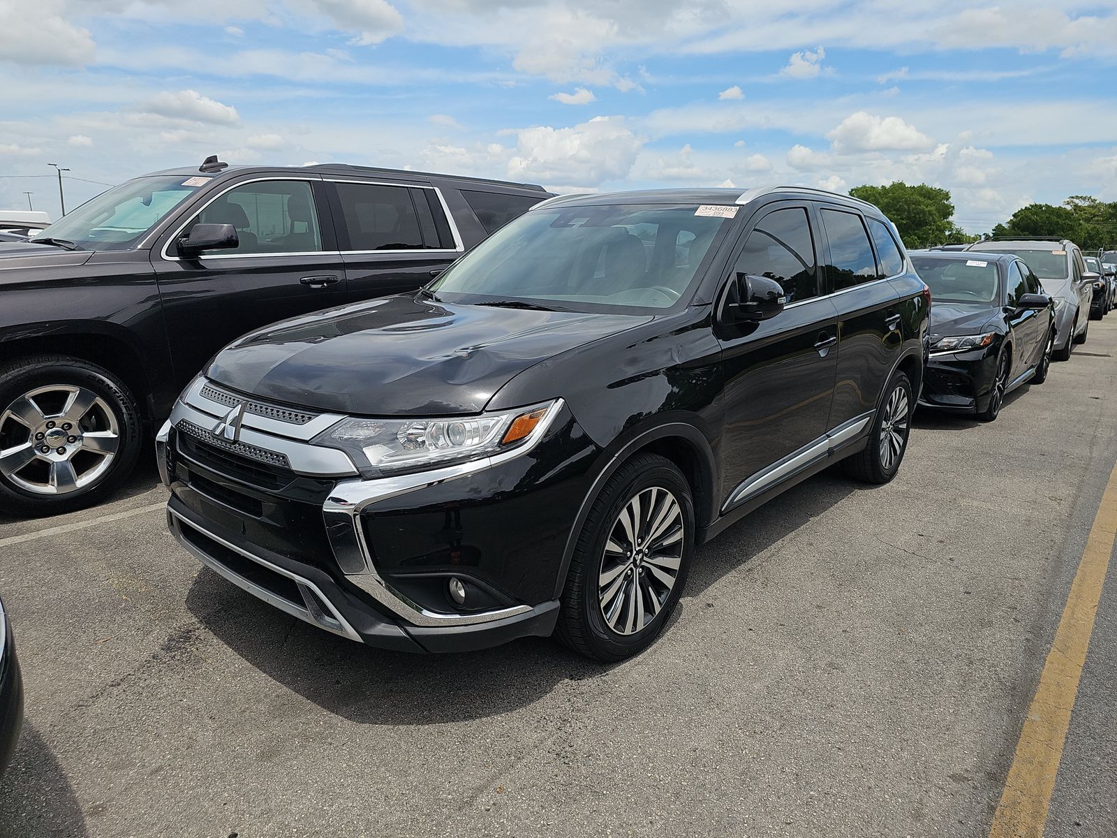 2020 Mitsubishi Outlander SEL FWD