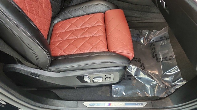 2024 BMW X6 M60i xDrive AWD