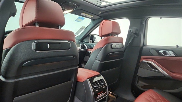 2024 BMW X6 M60i xDrive AWD