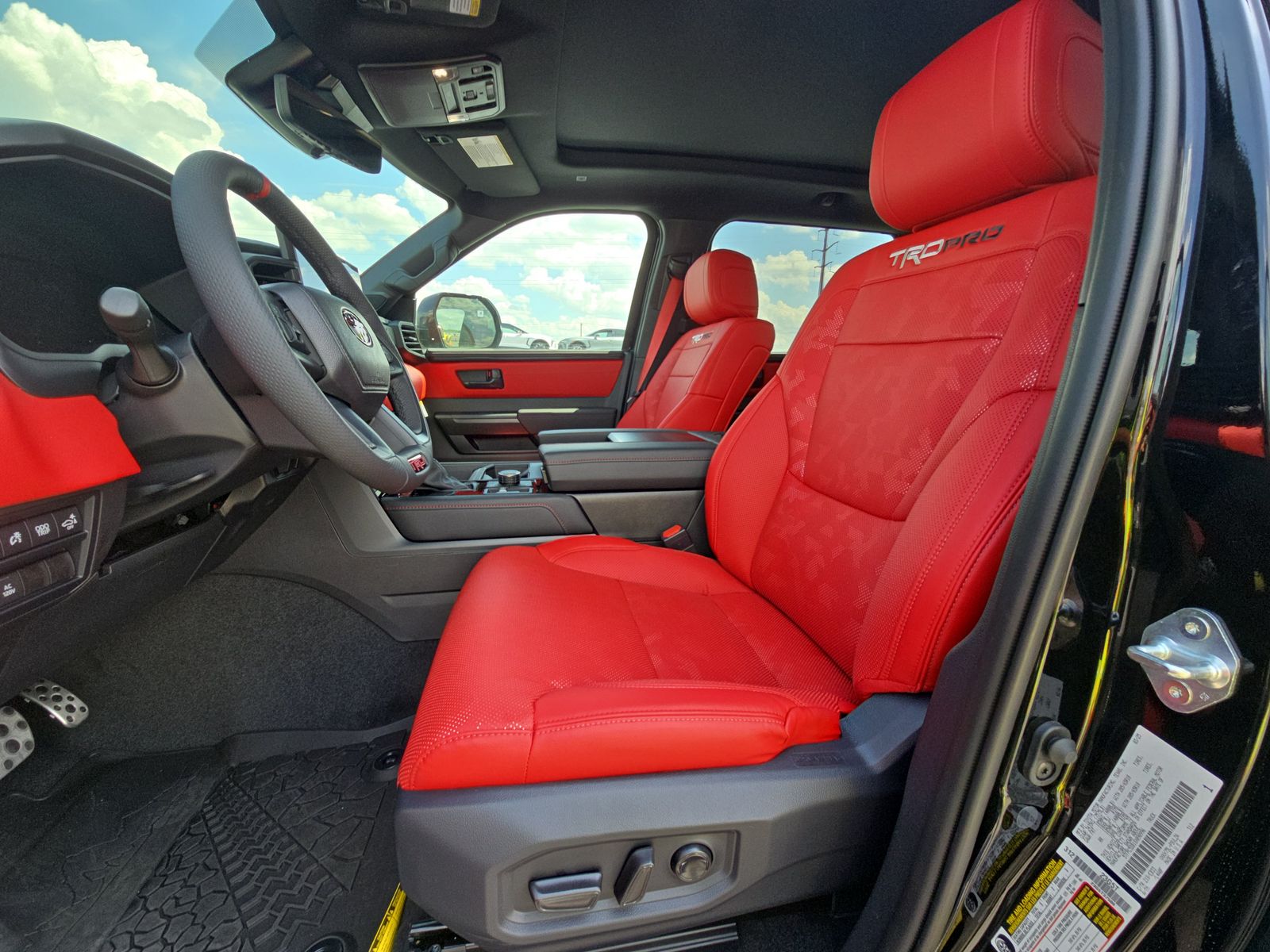 2025 Toyota Tundra Hybrid TRD Pro AWD