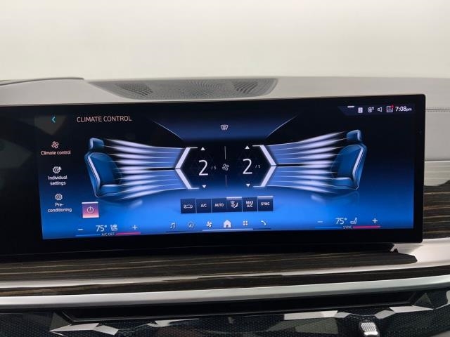 2024 BMW X6 xDrive40i AWD