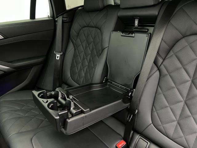 2024 BMW X6 xDrive40i AWD