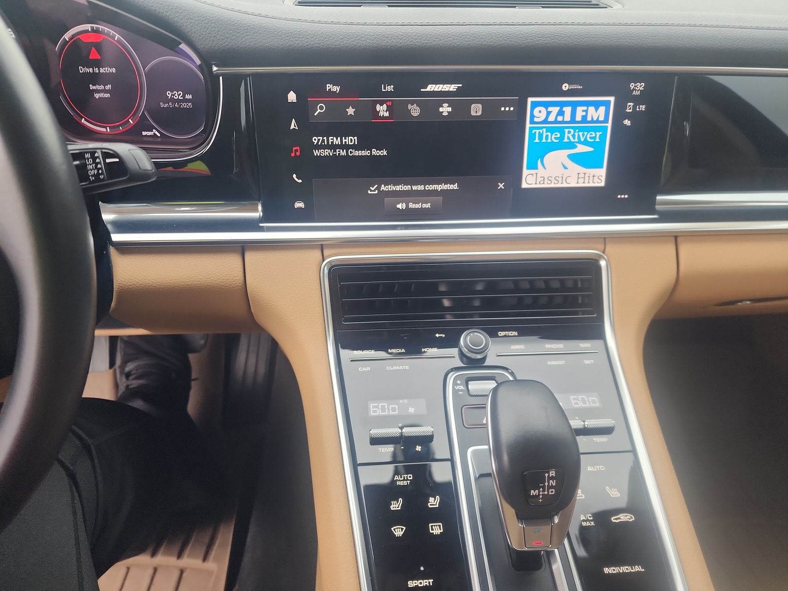2022 Porsche Panamera 4 AWD