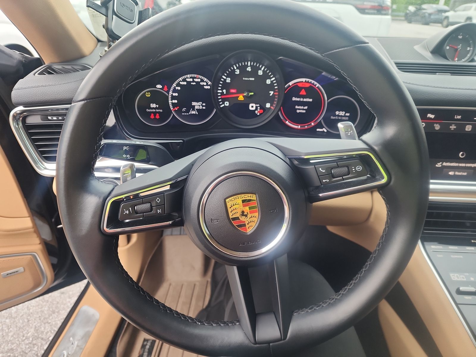 2022 Porsche Panamera 4 AWD