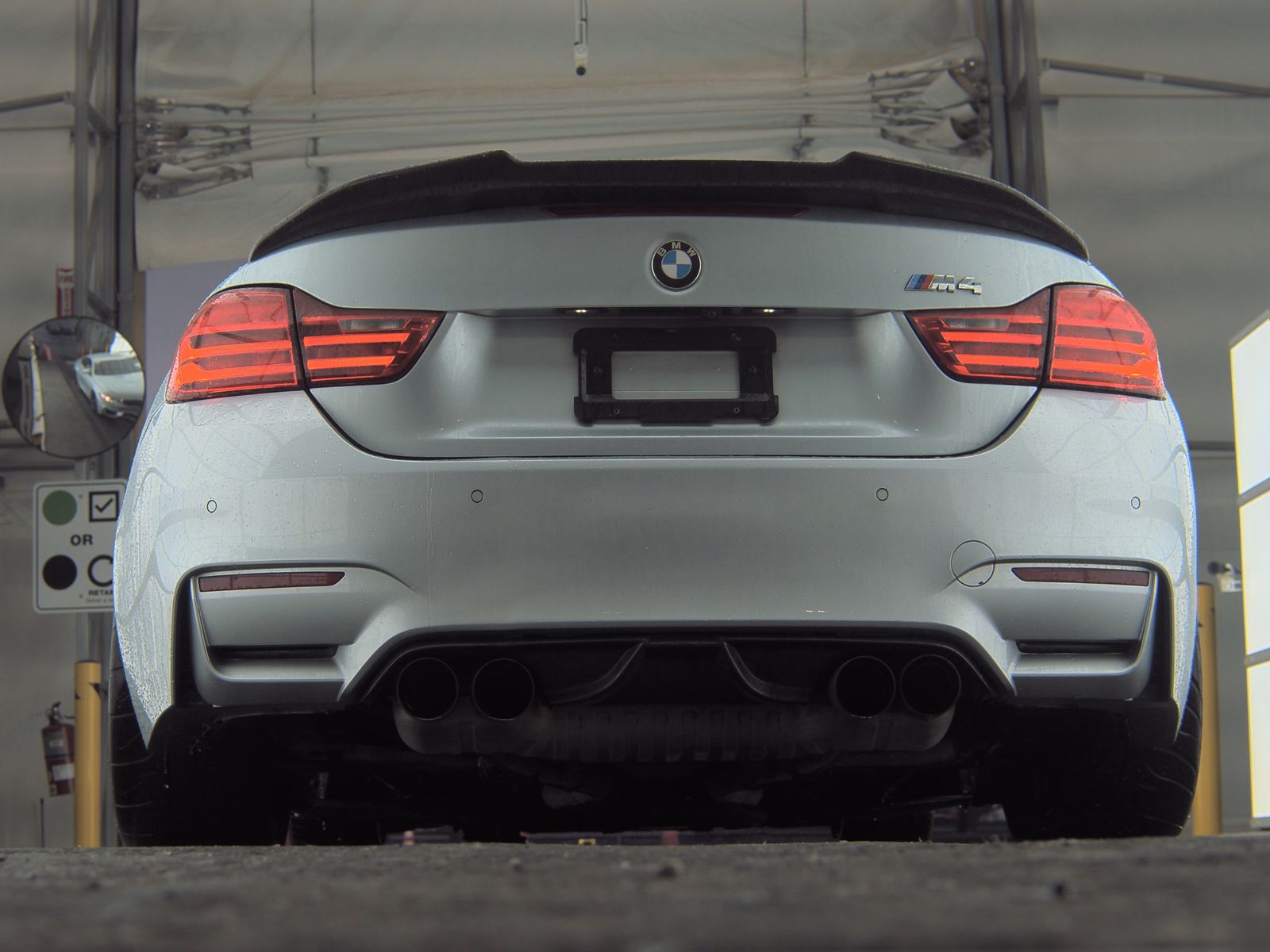 2015 BMW M4 Base RWD