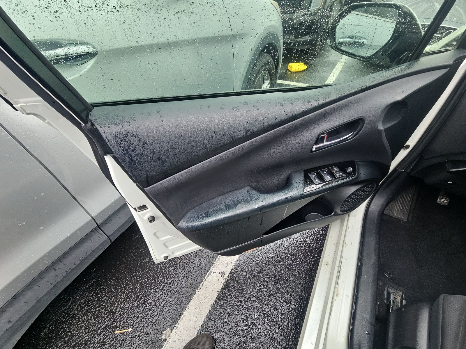 2018 Toyota Prius Two FWD