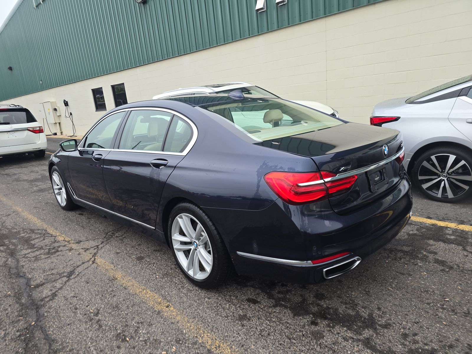 2016 BMW 7 Series 750i xDrive AWD