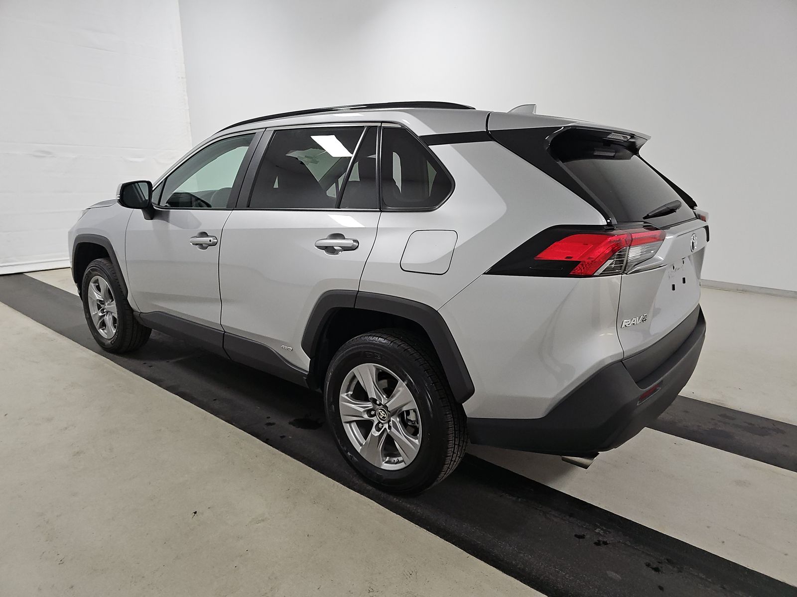 2023 Toyota RAV4 Hybrid LE AWD