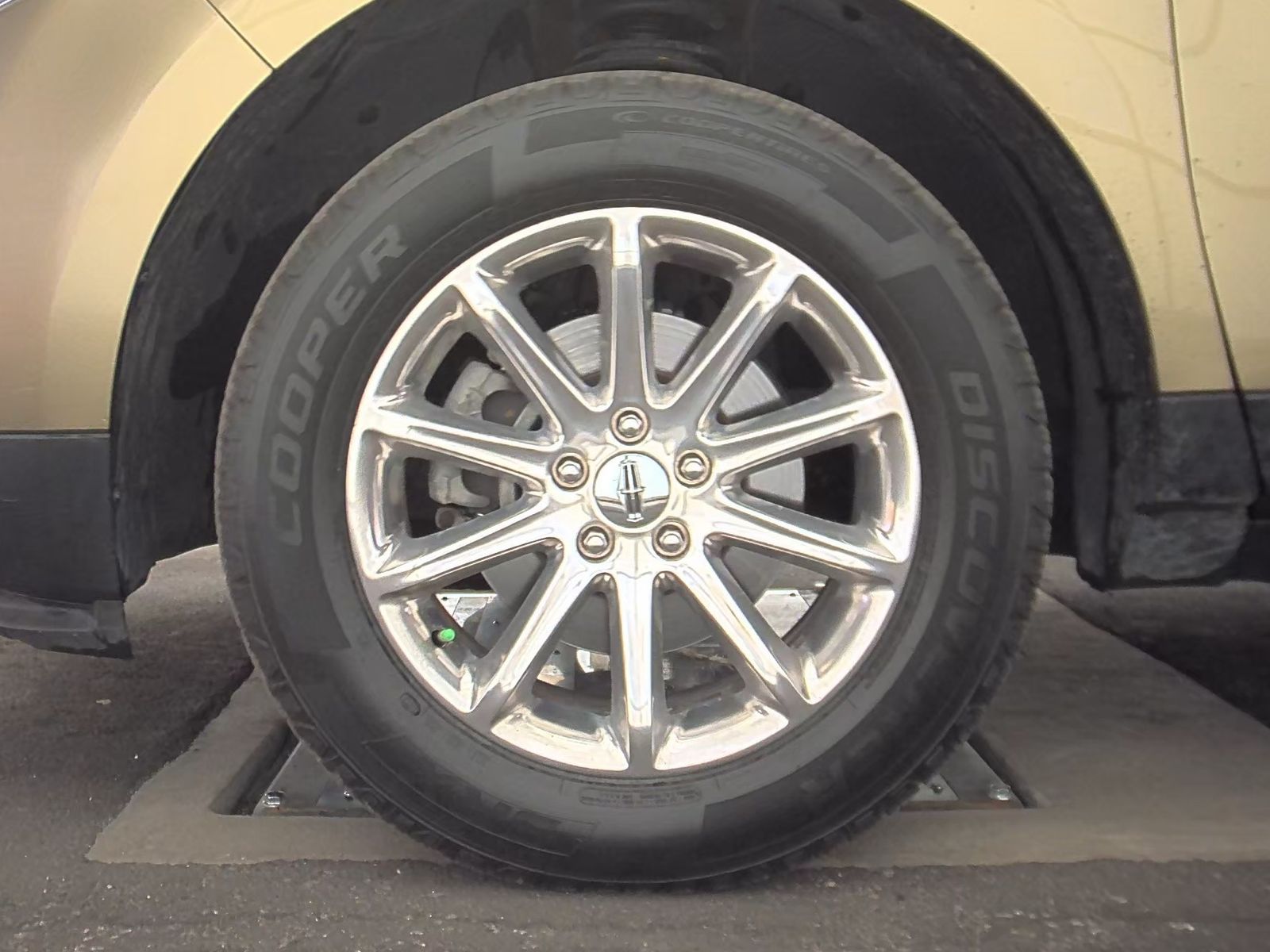 2013 Lincoln MKX Base FWD