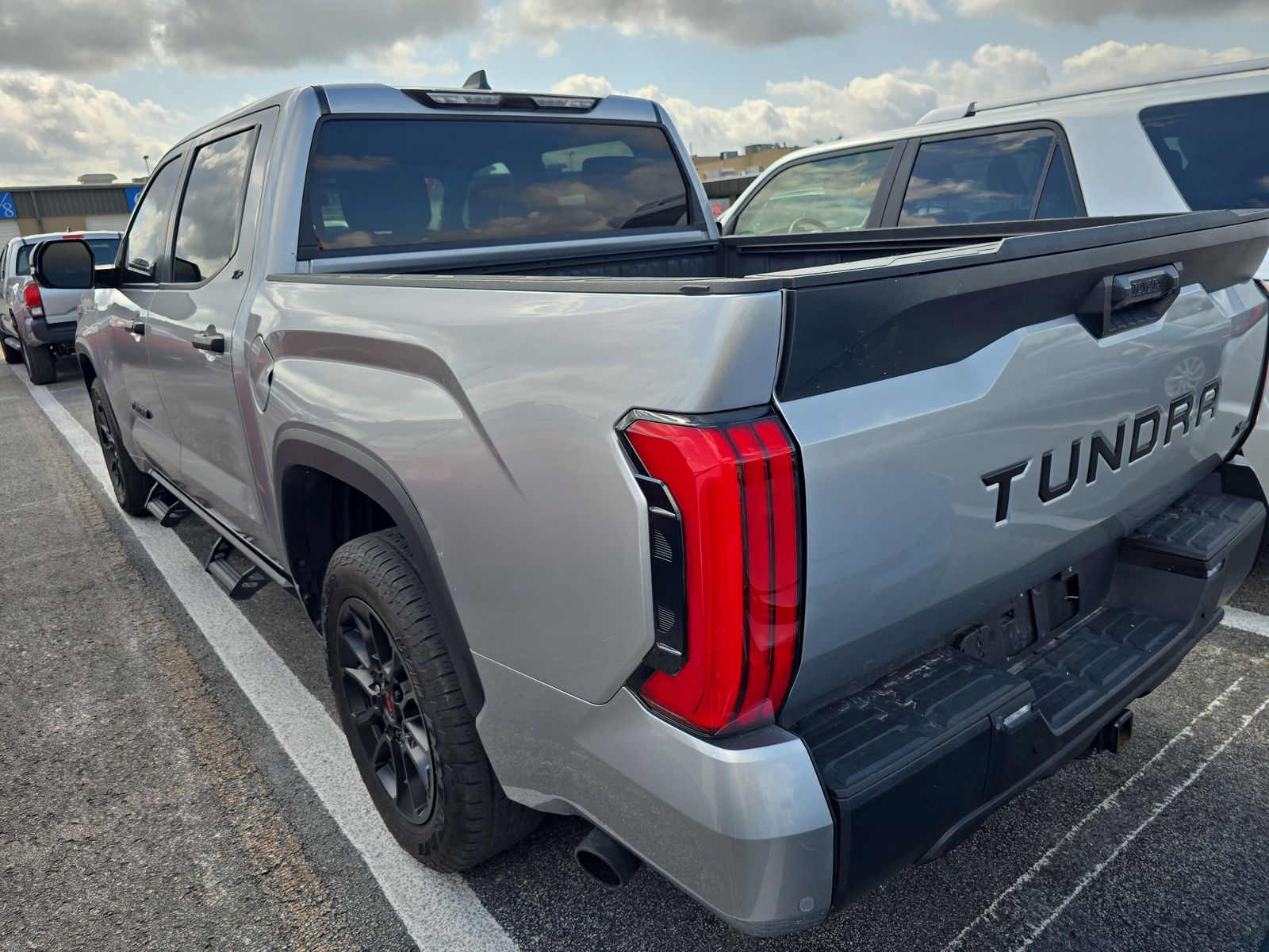 2024 Toyota Tundra SR5 RWD