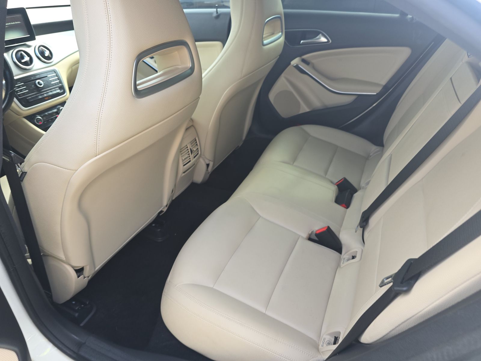 2015 Mercedes-Benz CLA CLA 250 FWD