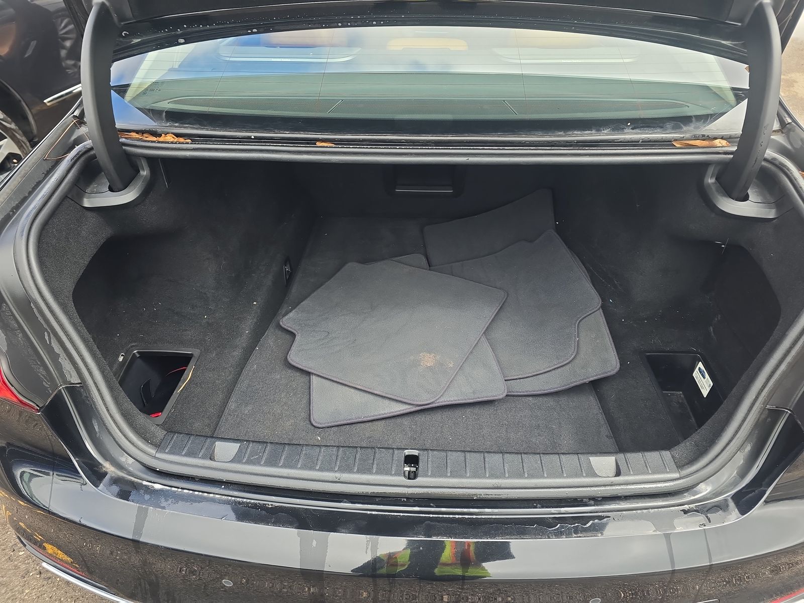 2016 BMW 7 Series 750i RWD