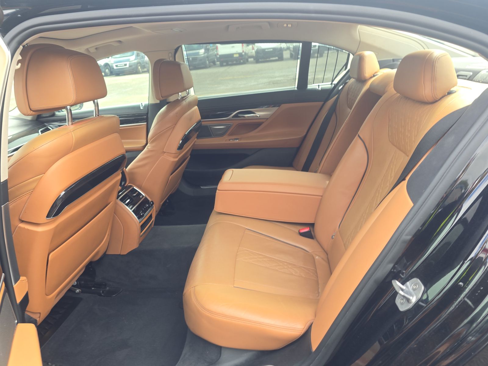 2016 BMW 7 Series 750i RWD