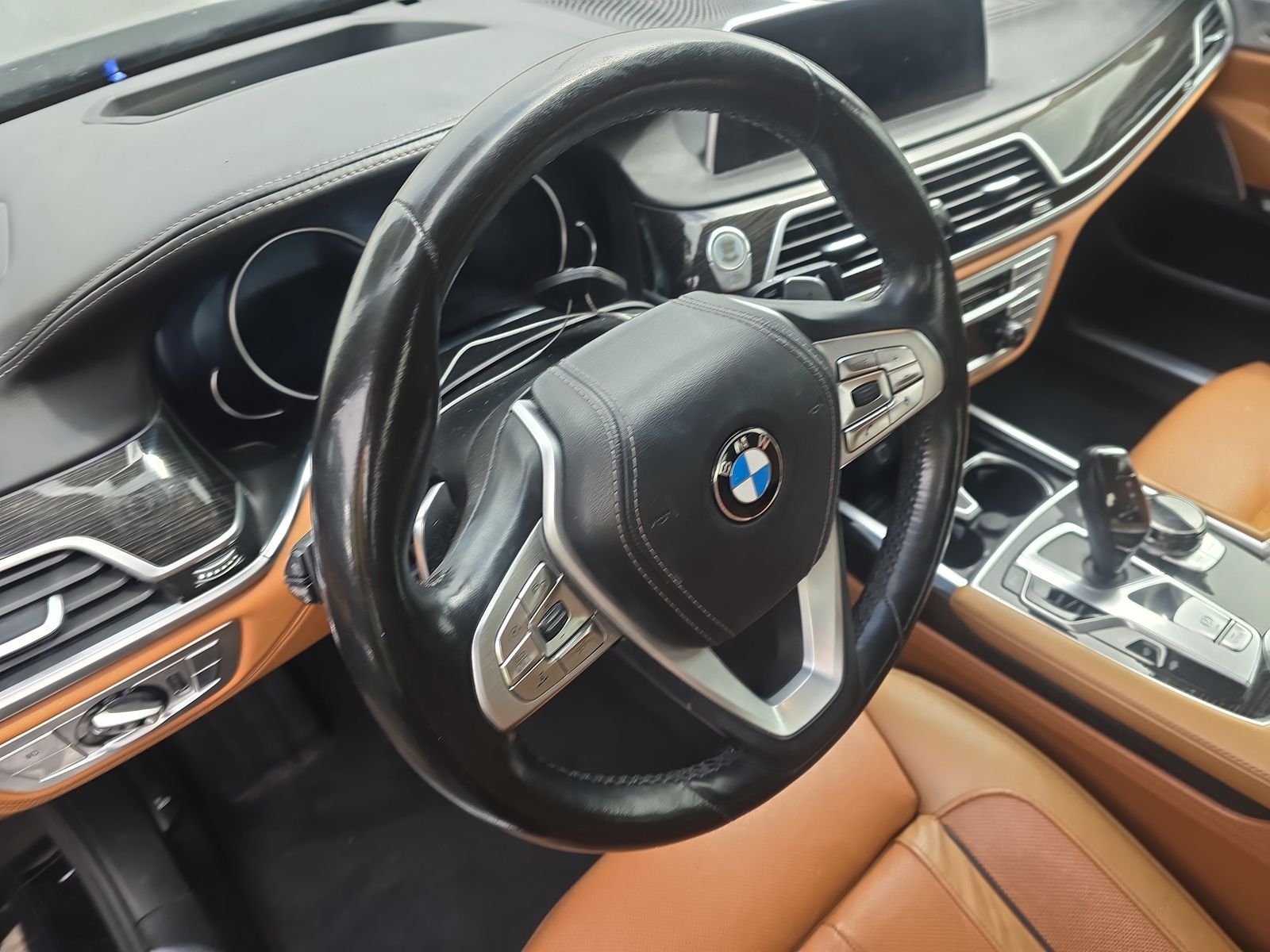2016 BMW 7 Series 750i RWD