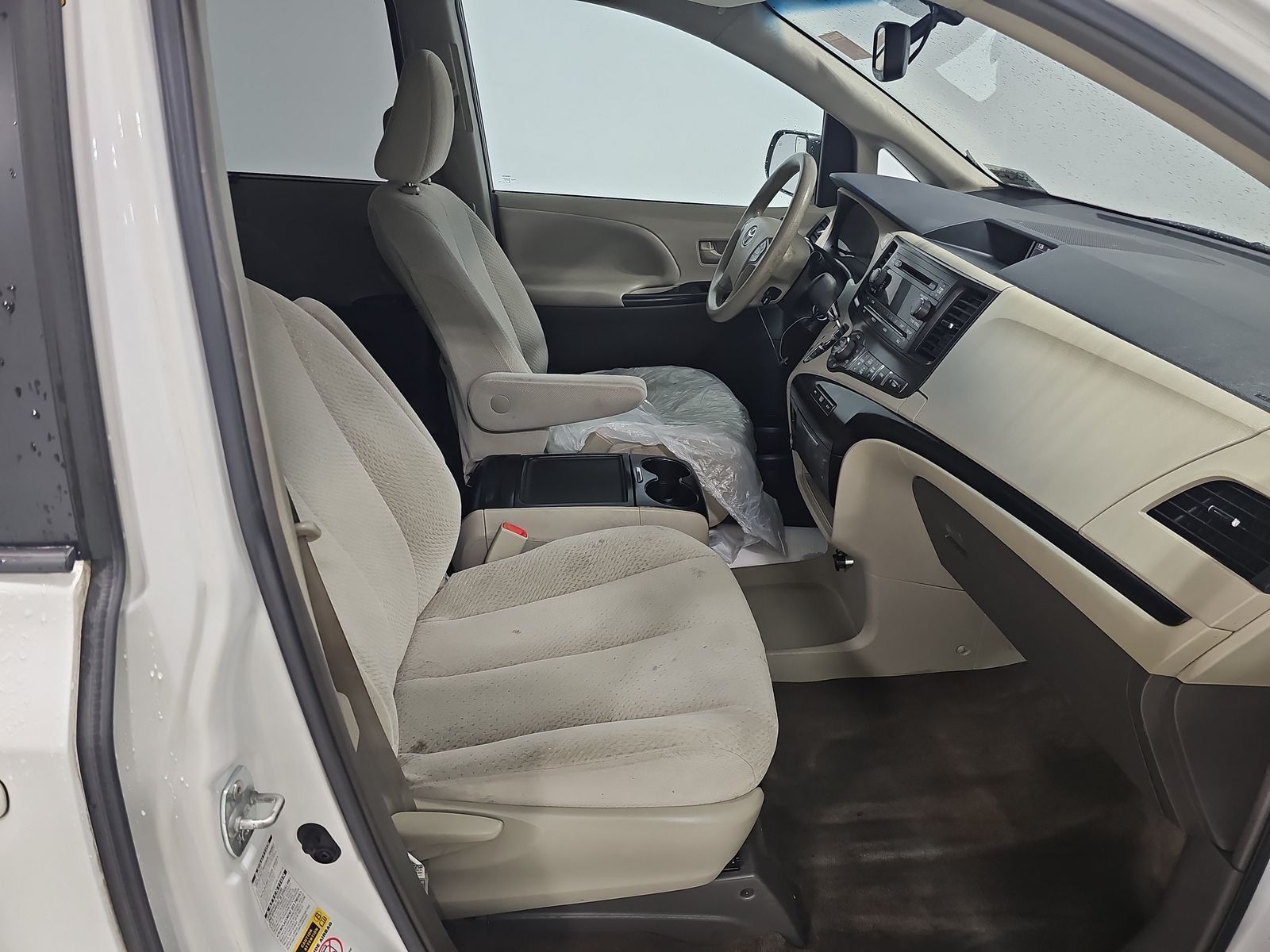 2014 Toyota Sienna LE AWD