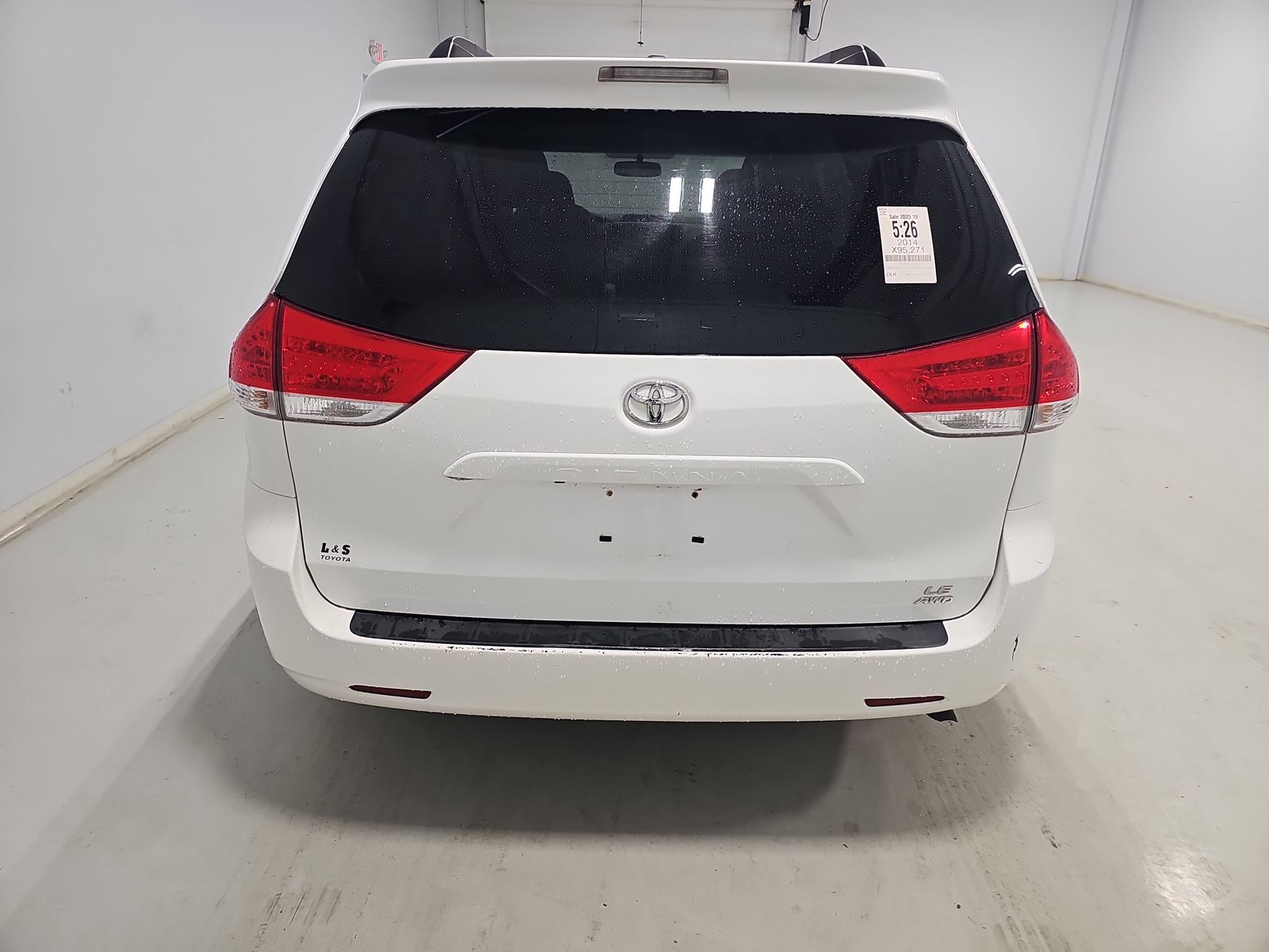 2014 Toyota Sienna LE AWD