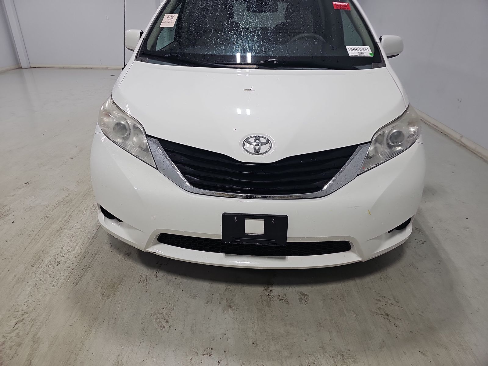 2014 Toyota Sienna LE AWD