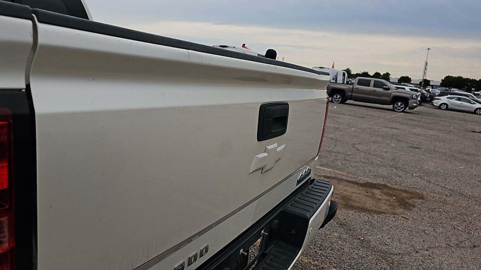 2014 Chevrolet Silverado 1500 High Country AWD