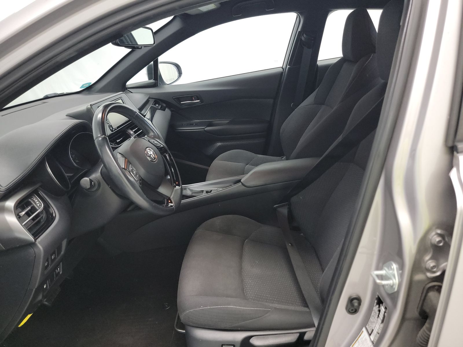 2018 Toyota C-HR XLE Premium FWD