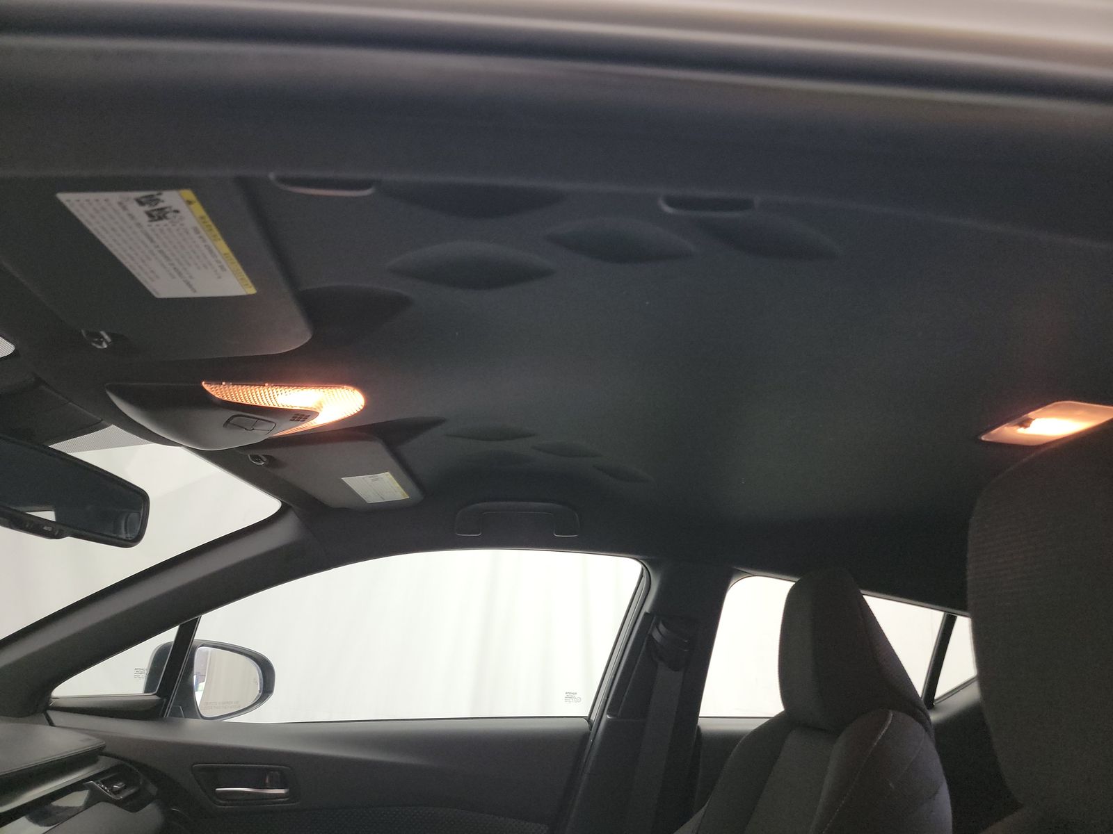 2018 Toyota C-HR XLE Premium FWD