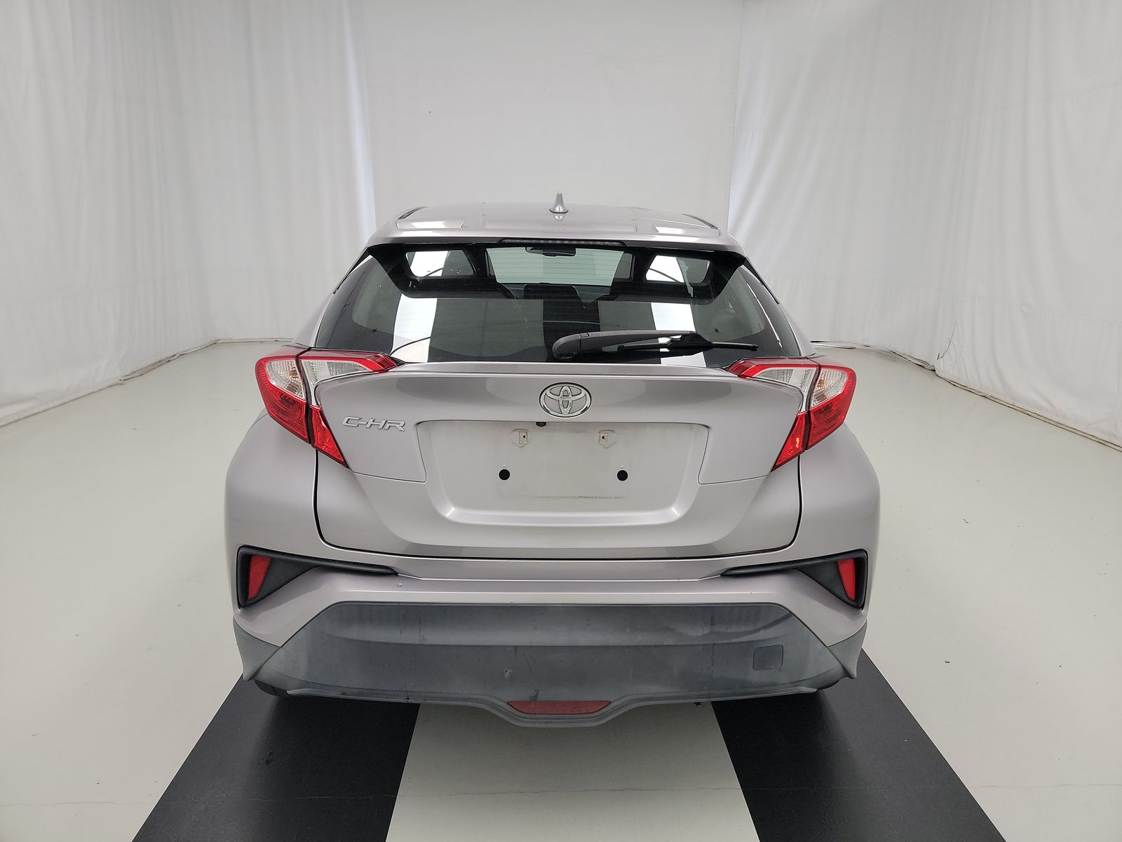 2018 Toyota C-HR XLE Premium FWD