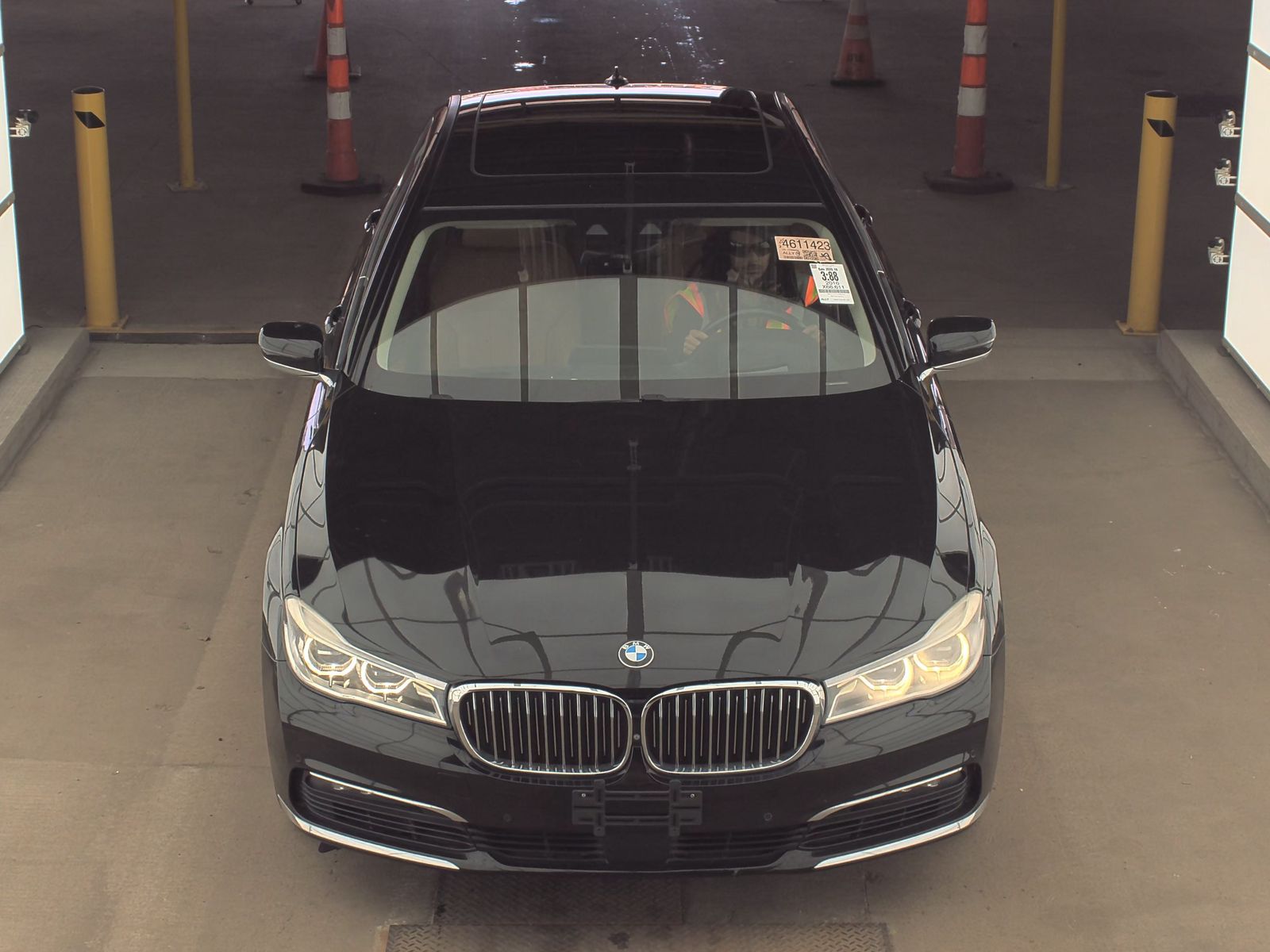 2016 BMW 7 Series 750i RWD