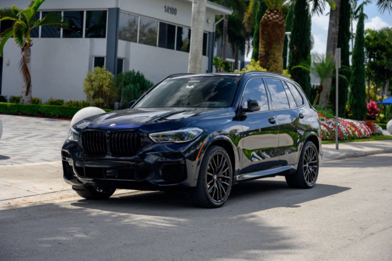 2022 BMW X5 Sports Activity Vehicle sDrive40i M SPORT LINE